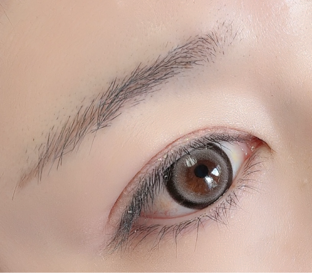カラーズワンマンス スモーキールミエール(colors 1month SMOKY